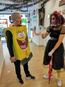 Welcome English IMG 20211027 154952546 HDR 257E2 1