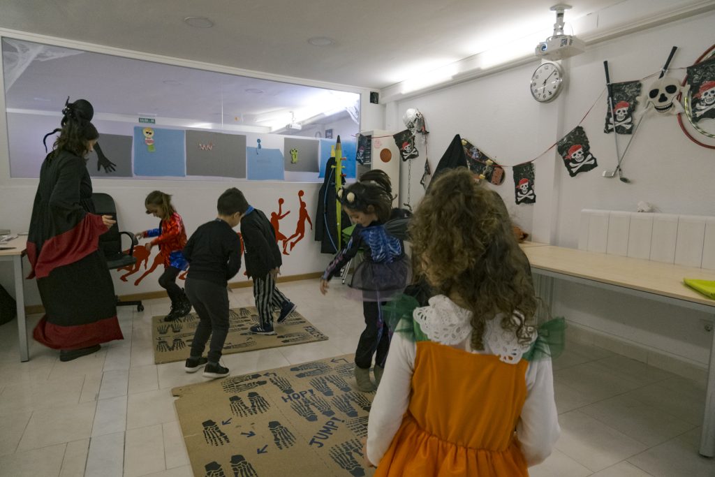 30102023 DSF8023 Scary Halloween!! Welcome English 30102023 DSF8023