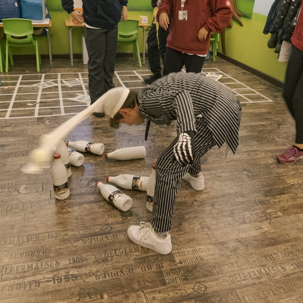 30102023 DSF8080 Scary Halloween!! Welcome English 30102023 DSF8080