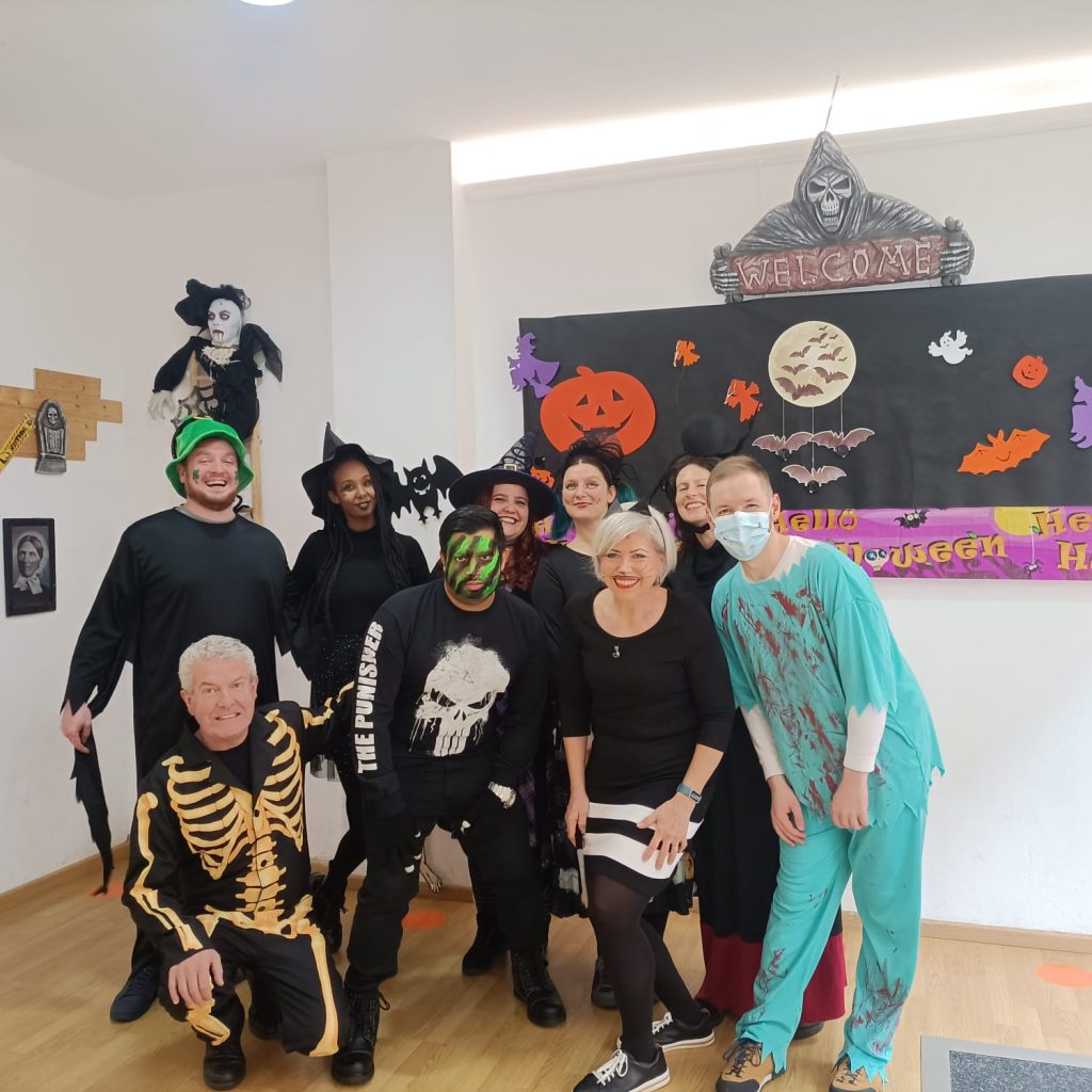 Welcome English Scary Halloween