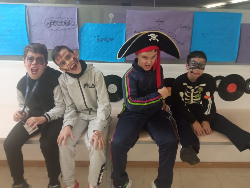 WhatsApp Image 2023 11 02 at 21.38.05 Scary Halloween!! Welcome English WhatsApp Image 2023 11 02 at 21.38.05