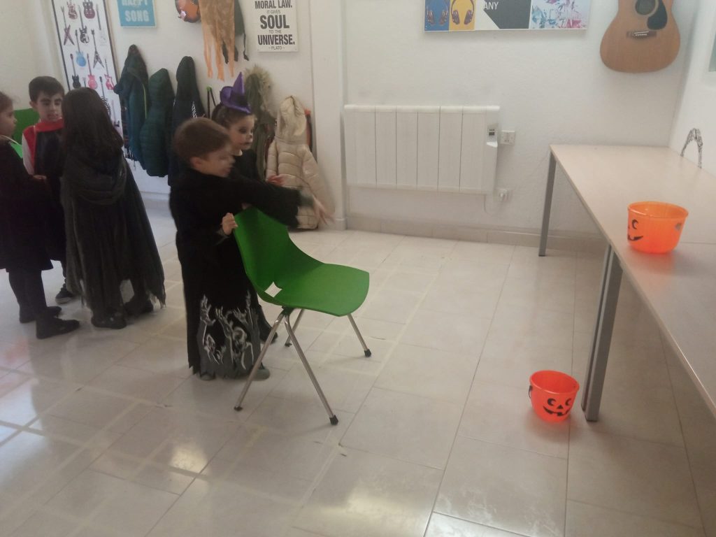 WhatsApp Image 2023 11 02 at 21.38.34 Scary Halloween!! Welcome English WhatsApp Image 2023 11 02 at 21.38.34