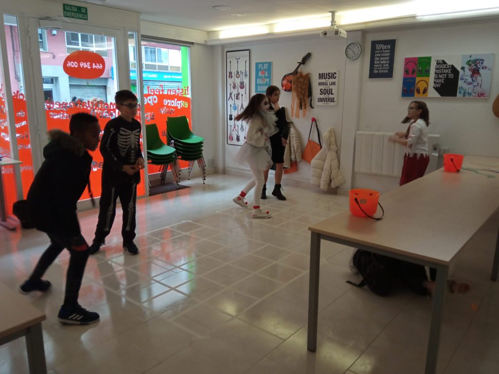 WhatsApp Image 2023 11 02 at 21.39.02 Scary Halloween!! Welcome English WhatsApp Image 2023 11 02 at 21.39.02