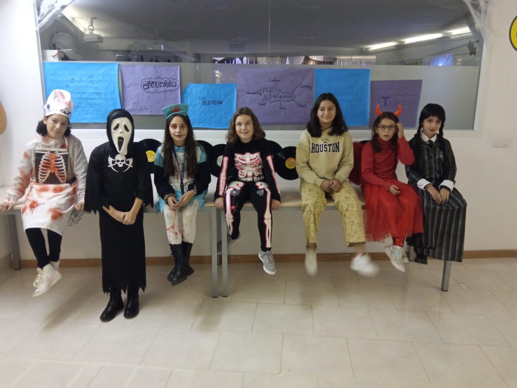 WhatsApp Image 2023 11 02 at 21.39.12 Scary Halloween!! Welcome English WhatsApp Image 2023 11 02 at 21.39.12